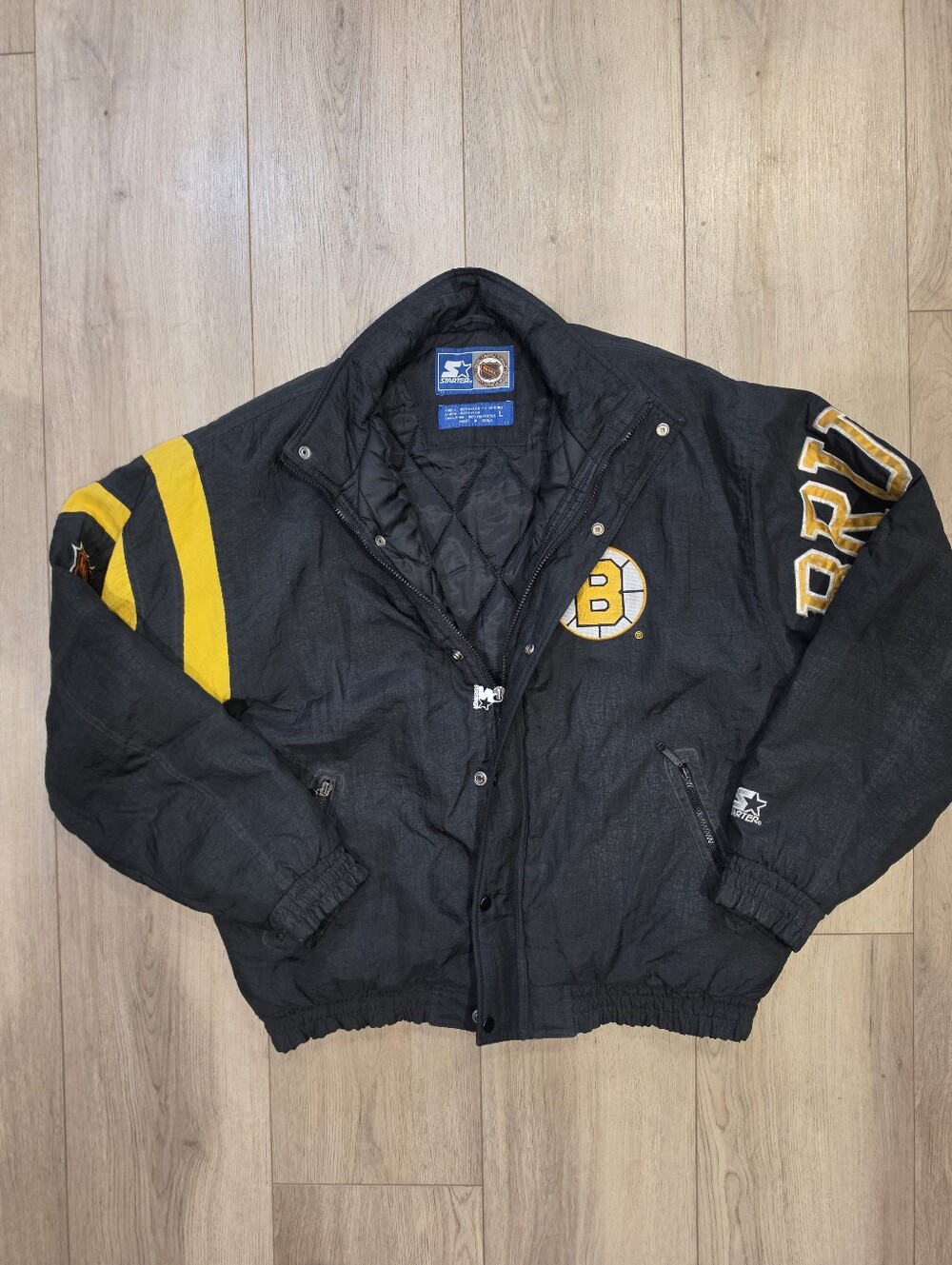 Vintage 90s Starter Boston Bruins NHL Jacket Men's L Made in Korea